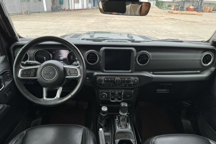 Used Jeep Wrangler New Energy 2021 Four-Door 2.0T 4xe Sahara Interior 4