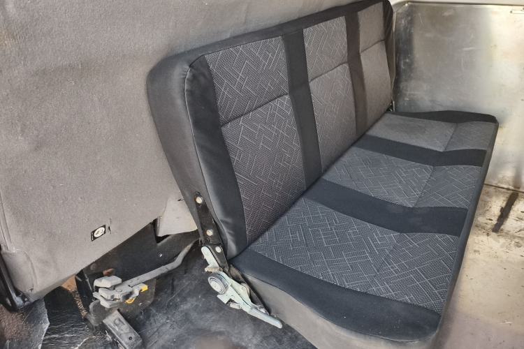 Used Ford Transit 2017 2.0T Diesel Multi-Purpose Commercial Vehicle Mid-Drive Mid-Roof China IV Standard Left Rear Seat