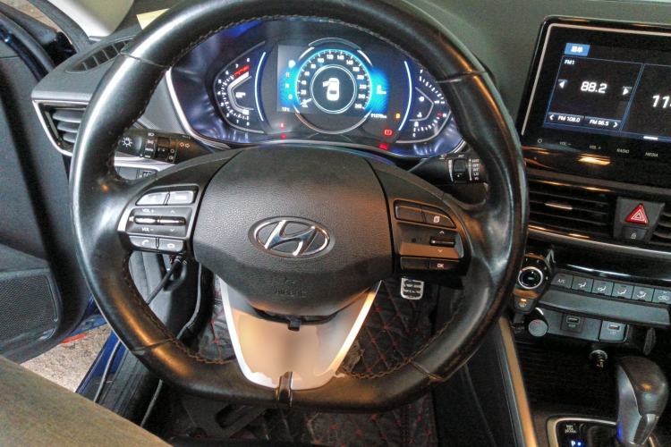 Used Hyundai Lafesta 2019 280TGDi Sport Edition China V Standard Steering Wheel