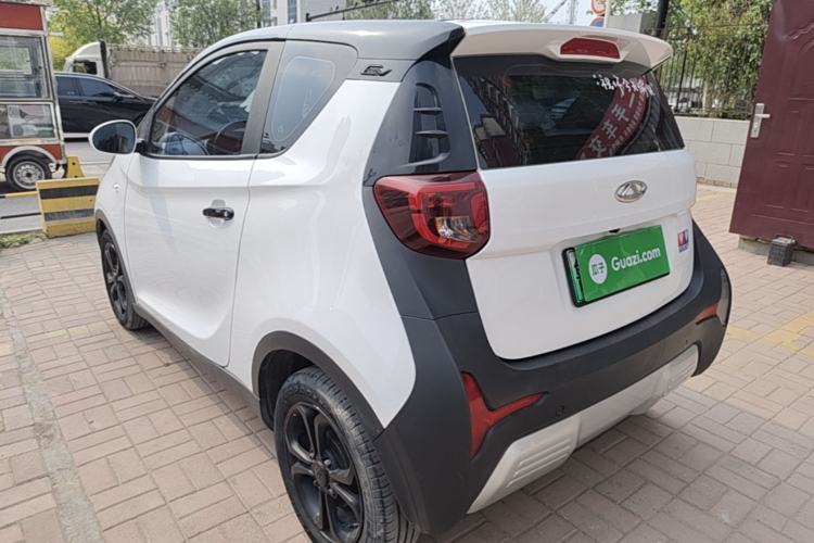 Used Chery QQ Little Ant 2021 150 000 Yuan "Ant Fan" Edition New Ant Cool Version Lithium-Ion Battery Exterior 2