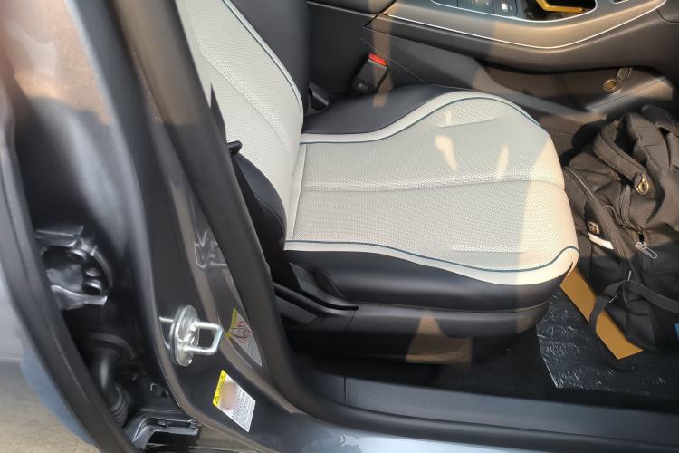 Used BYD Destroyer 05 2024 HONOR Edition DM-i 55KM Luxury Model
