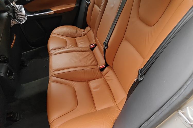 Used Volvo S60 2015 S60L 2.0T Zhiyuan Edition