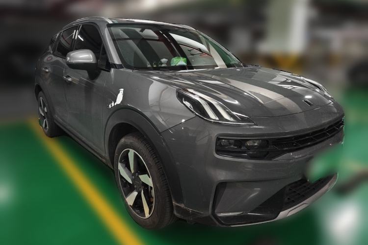 Used Lynk & Co 06 EM-P 2020 PHEV Plus Front Right 45 Deg