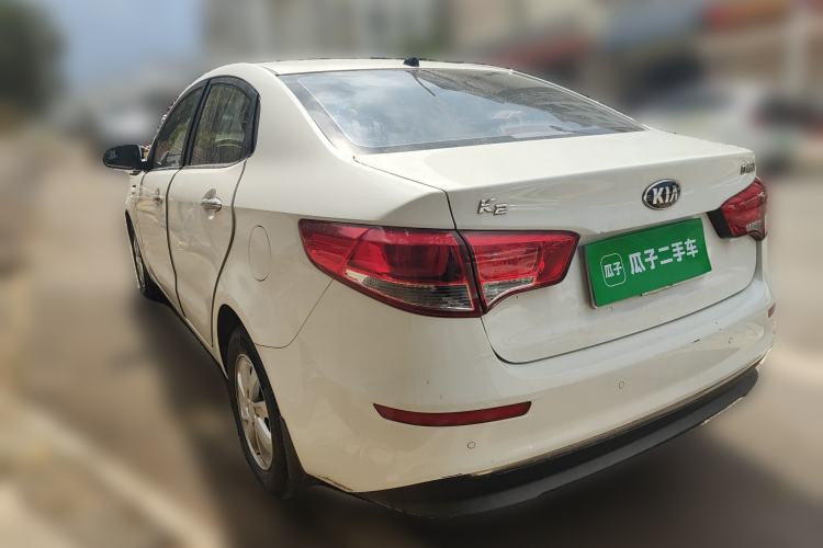 Used Kia K2 2015 Sedan 1.4L MT GLS