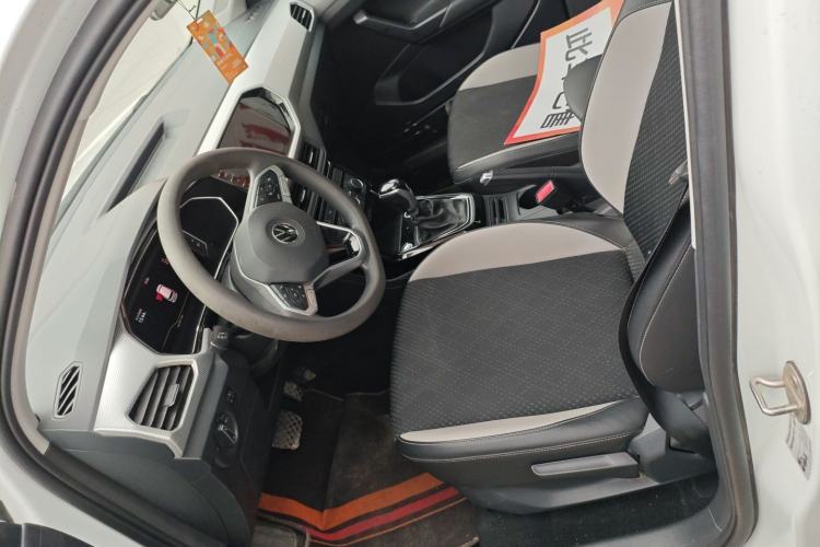 Used Volkswagen Tacqua 2023 200TSI DSG Joy-Connect Edition