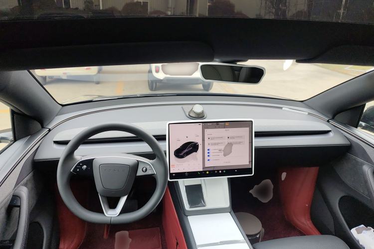 Used Tesla Model Y L 2025 Model Long-Range All-Wheel-Drive Version