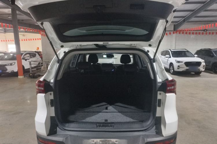 Used JETOUR X70M 2020 Revised 1.5T Manual Partner Version 5-Seater
