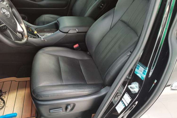 Used Toyota Vellfire 2020 Dual-Engine 2.5L HV Prestige Edition Left Front Seat