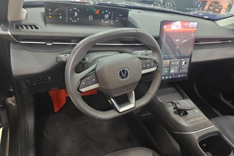 Used CHANGAN Eado 2025 Blue Whale 1.5T 500Bar Prestige Model Steering Wheel