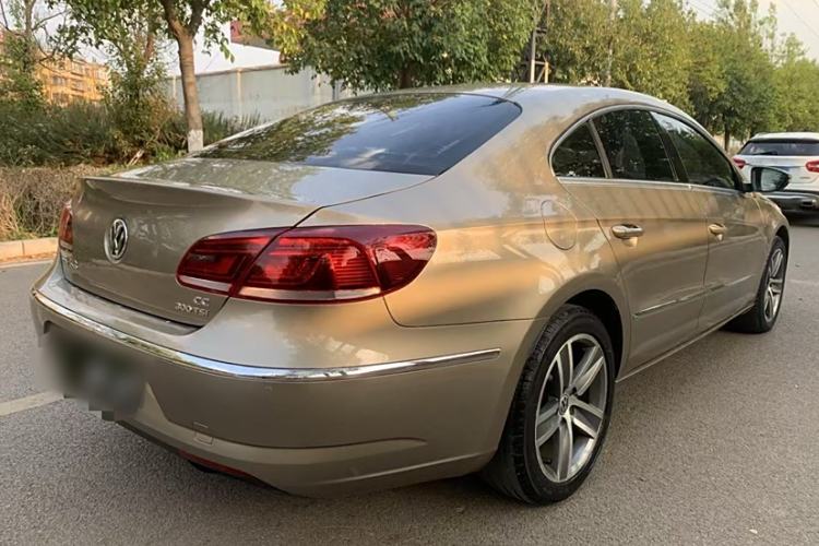 Used Volkswagen FAW-Volkswagen CC 2016 1.8TSI Prestige Model