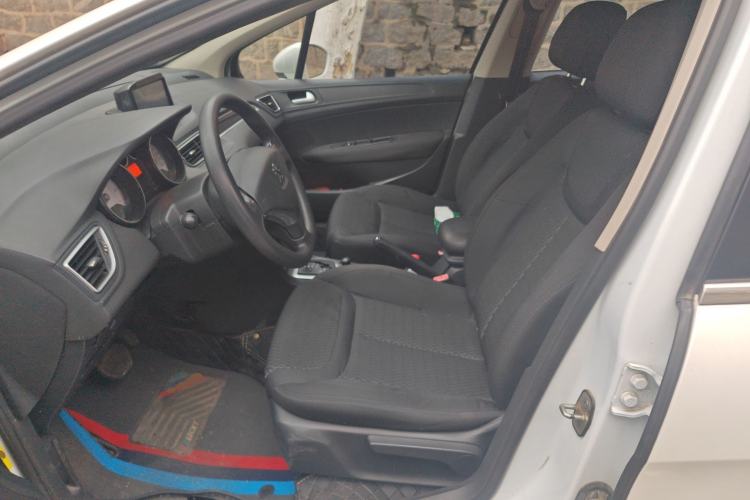 Used Peugeot 308 2014 Enjoy Edition Classic 1.6L Automatic Premium Model
