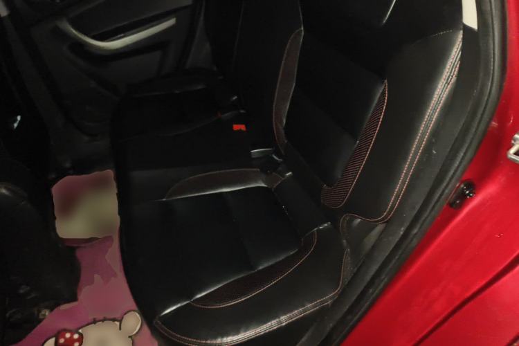 Used CHANGAN CS35 2012 1.6L Automatic Luxury Version China IV Standard