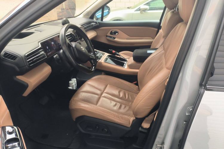 Used Nio ES8 2018 355 km Base Version 7-Seater Edition Left Front Seat