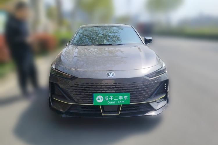 Used CHANGAN UNI-V 2023 1.5T Sport Edition