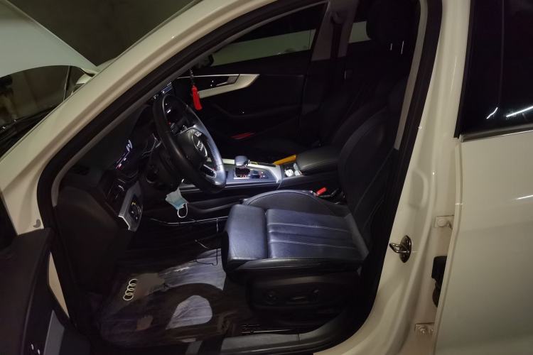 Used Audi A4L 2020 40 TFSI Fashion Dynamic Model
