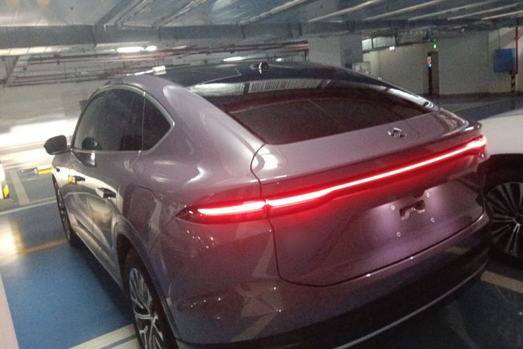 Used Nio EC6 2023 75 kWh Exterior 2