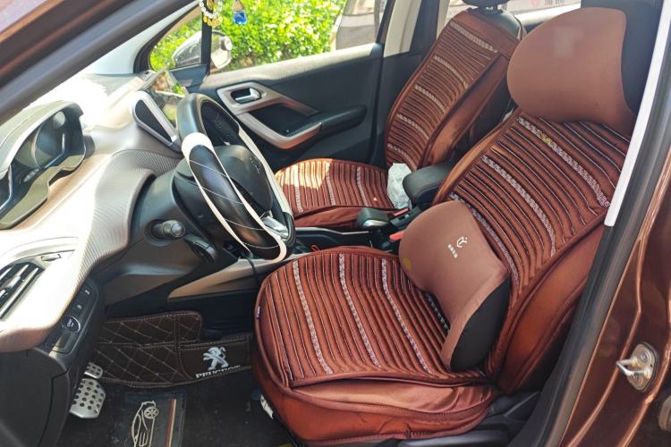 Used Peugeot 2008 2014 1.6L Automatic Navigation Edition