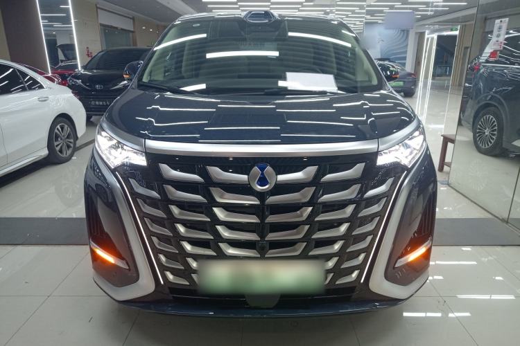 Used Denza D9 2025 DM-i Intelligent Drive 1020 Four-Wheel Drive Flagship Model