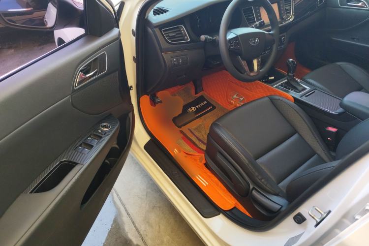 Used Hyundai Mistra 2016 1.8L Automatic Smart GLS Driver Seat