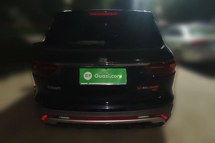 Used Sinotruk VGV U75PLUS 2021 2.0 TGDI Luxury Pro 7-Seater
