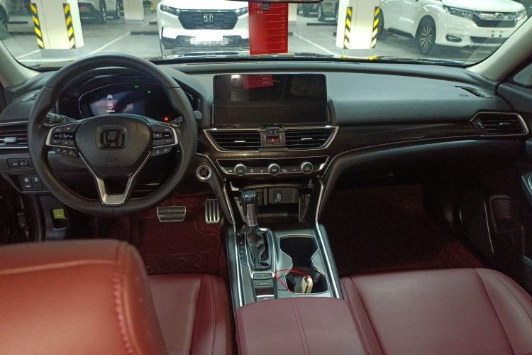 Used Honda Accord 2022 260TURBO Phantom Night · Prestige Edition Center Console