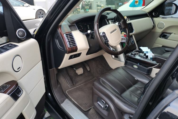 Used Land Rover Range 2015 3.0 SC V6 Vogue Driver Seat