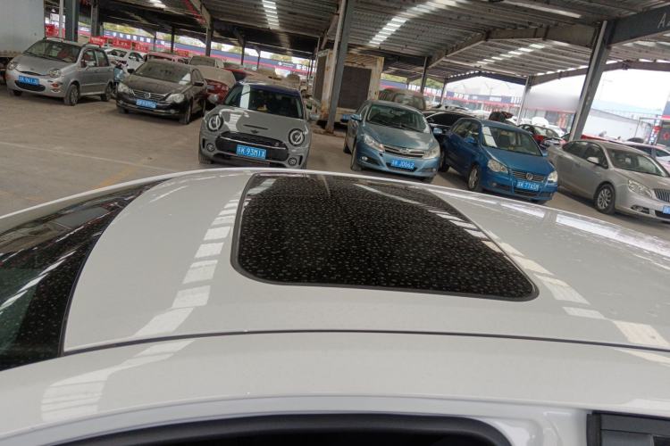 Used Toyota Levin 2023 Smart Electric Hybrid Dual-Engine 1.8L Luxury Edition Roof