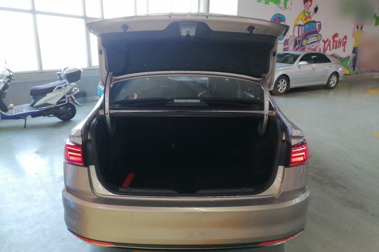 Used Volkswagen Bora 2021 1.5L Automatic Comfort Smart Connect Edition Trunk