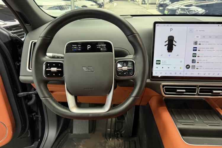 Used Li Auto L7 2023 Air model
