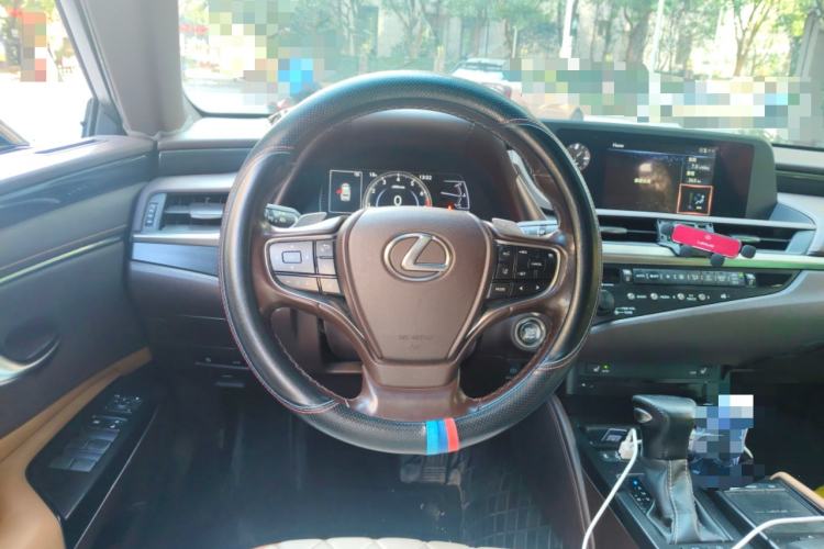 Used Lexus ES 2020 200 Excellence Edition