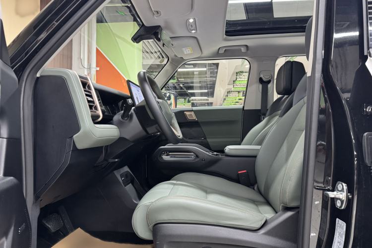 Used iCAR 03 2024 401km Range Two-Wheel Drive Standard Yuechao Version
