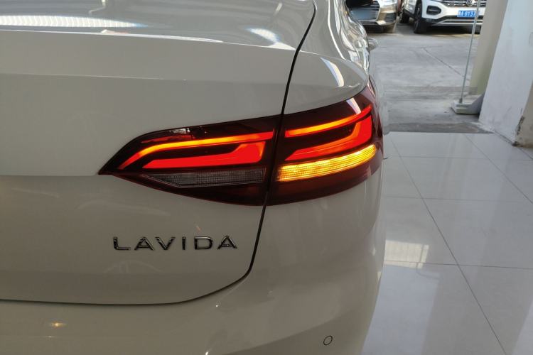 Used Volkswagen Lavida 2023 Revised 1.5L Automatic DeYi Edition