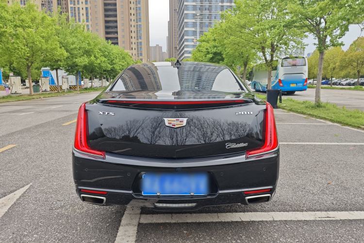 Used Cadillac XTS 2018 28T Elite Edition Exterior 4