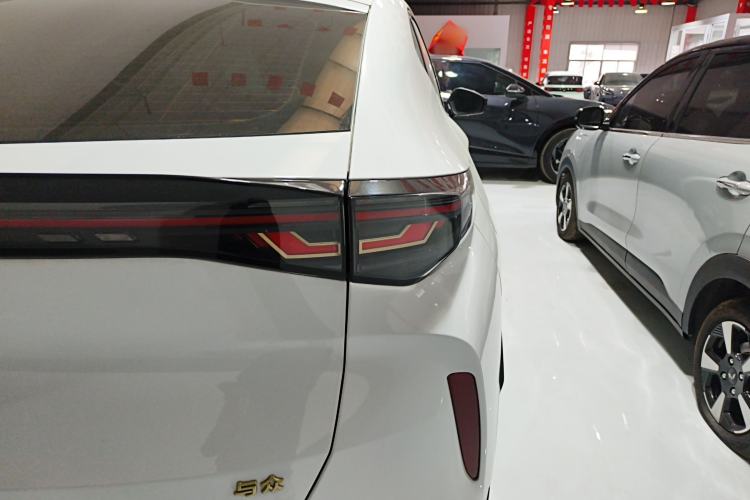 Used Volkswagen ID.UNYX 2024 Revised Pro Long-Range Version