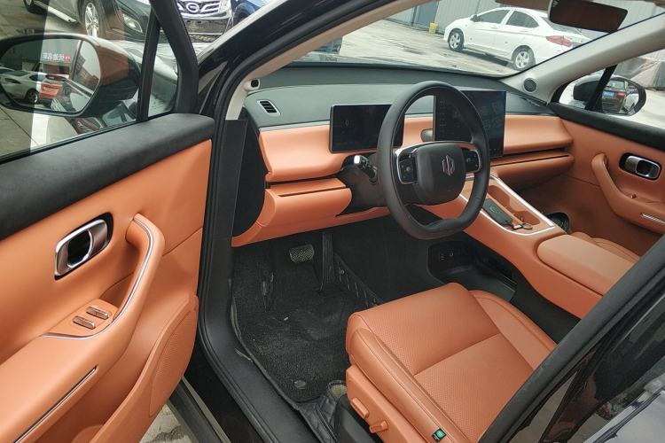 Used Leapmotor C16 2026 Extended-Range 280 LiDAR Version 6 Seats