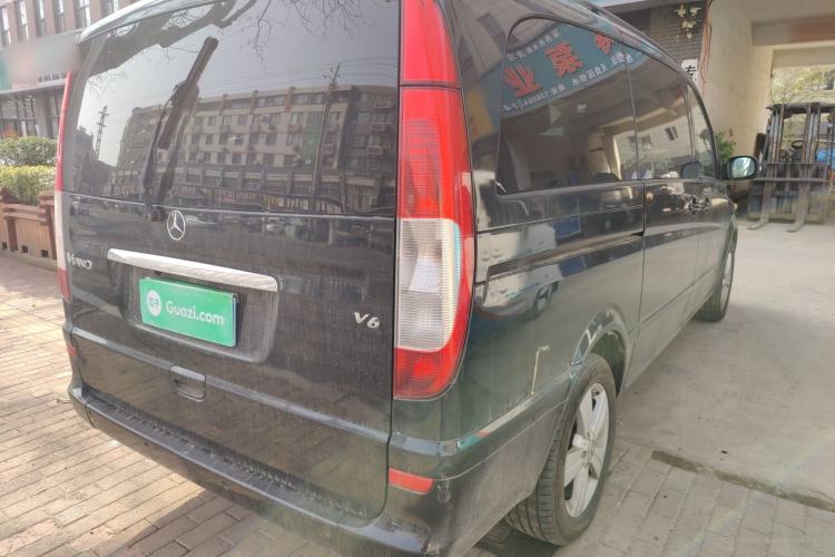 Used Mercedes-Benz Viano 2010 2.5L Prestige Edition Rear Right 45 Deg