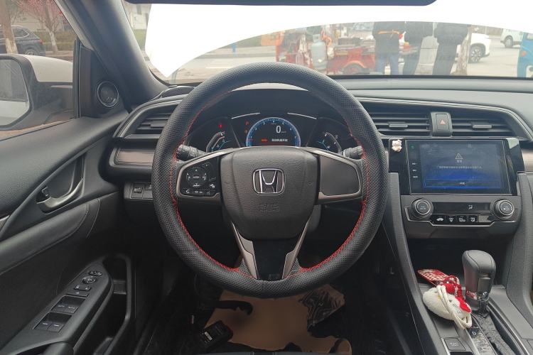 Used Honda Civic 2021 HATCHBACK 220TURBO CVT New Trendsetter