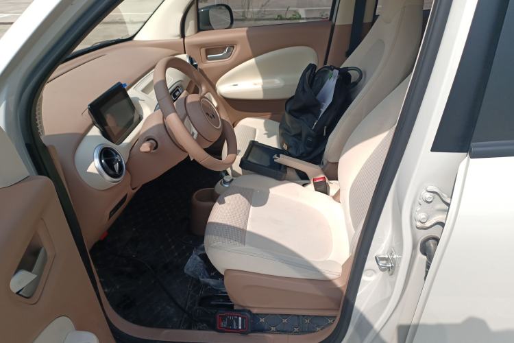 Used Wuling Hongguang MINIEV 2025 Four-Door Version Advanced Edition Left Front Seat