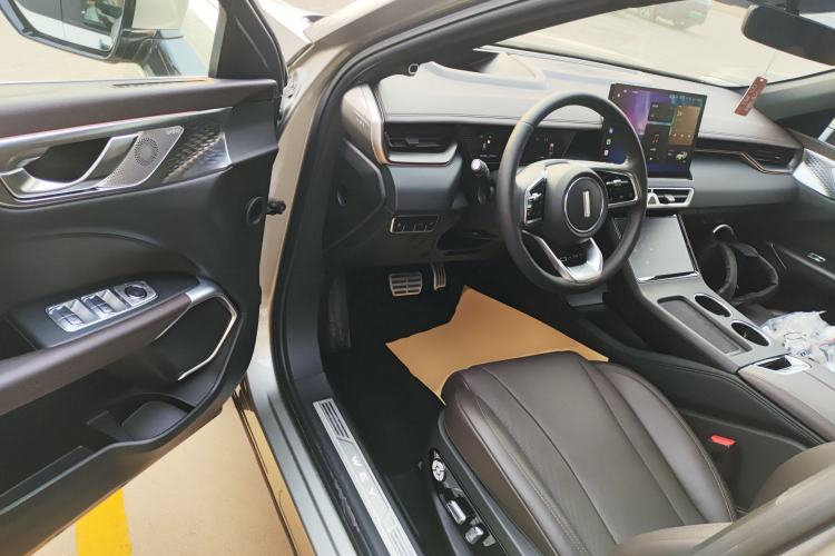 Used Wey Mocha New Energy 2024 Hi4 Four-Wheel Drive Long-Range Version
