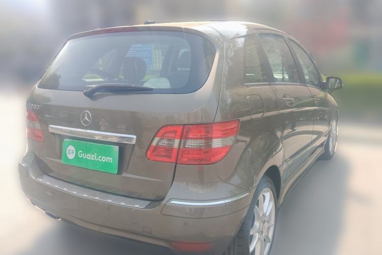 Used Mercedes-Benz B-Class 2009 B 200 Fashion Model Rear Right 45 Deg