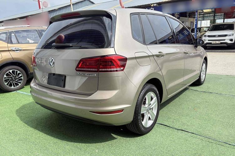 Used Volkswagen Golf Sportsvan 2016 1.6L Automatic Comfort Model Exterior 3