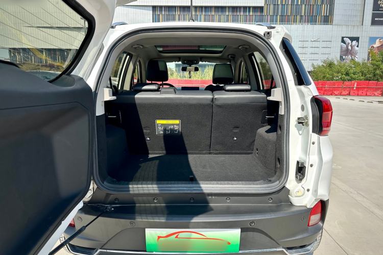 Used BYD Yuan New Energy 2019 EV360 Smart Connect Enjoyment Model