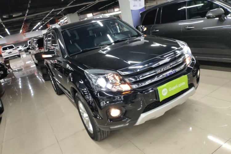 Used Haval H5 Classic 2018 Classic Edition 2.0T Diesel Manual 4x4 Elite Model Front Right 45 Deg