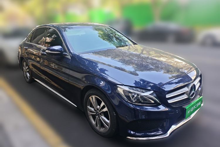 Used Mercedes-Benz C-Class 2018 C 200 L Sport Edition Front Right 45 Deg