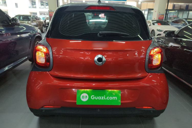 Used smart forfour 2016 0.9T 66 kW Pioneer Edition