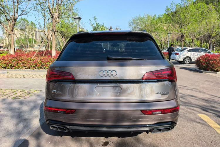 Used Audi Q5L 2023 40T Luxury Dynamic Model Exterior 5