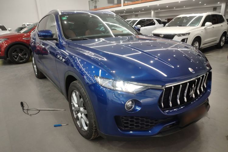Used Maserati Levante 2019 3.0T Standard Version China VI Front Right 45 Deg