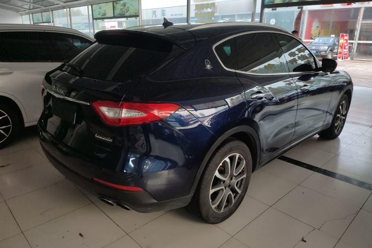 Used Maserati Levante 2016 3.0T Standard Edition Rear Right 45 Deg