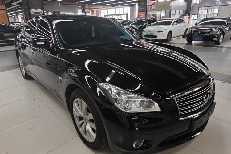 Used Infiniti Q70 2013 Q70L 2.5L Elegance Edition