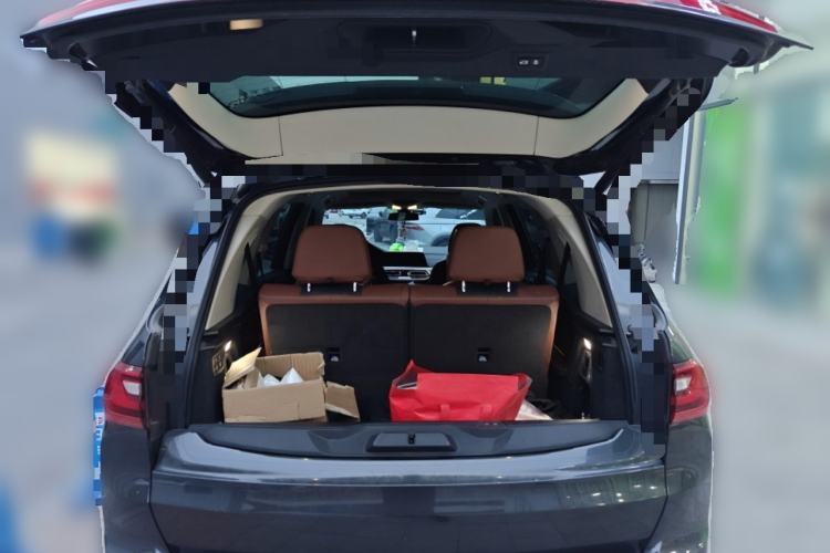 Used BMW X7 2019 xDrive40i Luxury Package with Leading Features